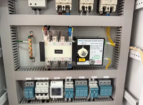 隔离型自动转换开关(ATS)成功应用于东南亚 5–10kW 光伏汇流箱项目